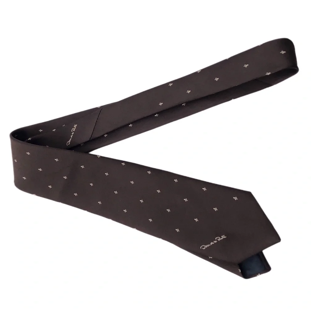 Oscar de la Renta Embroidered Fleur de lis Chocolate Brown Men’s Necktie